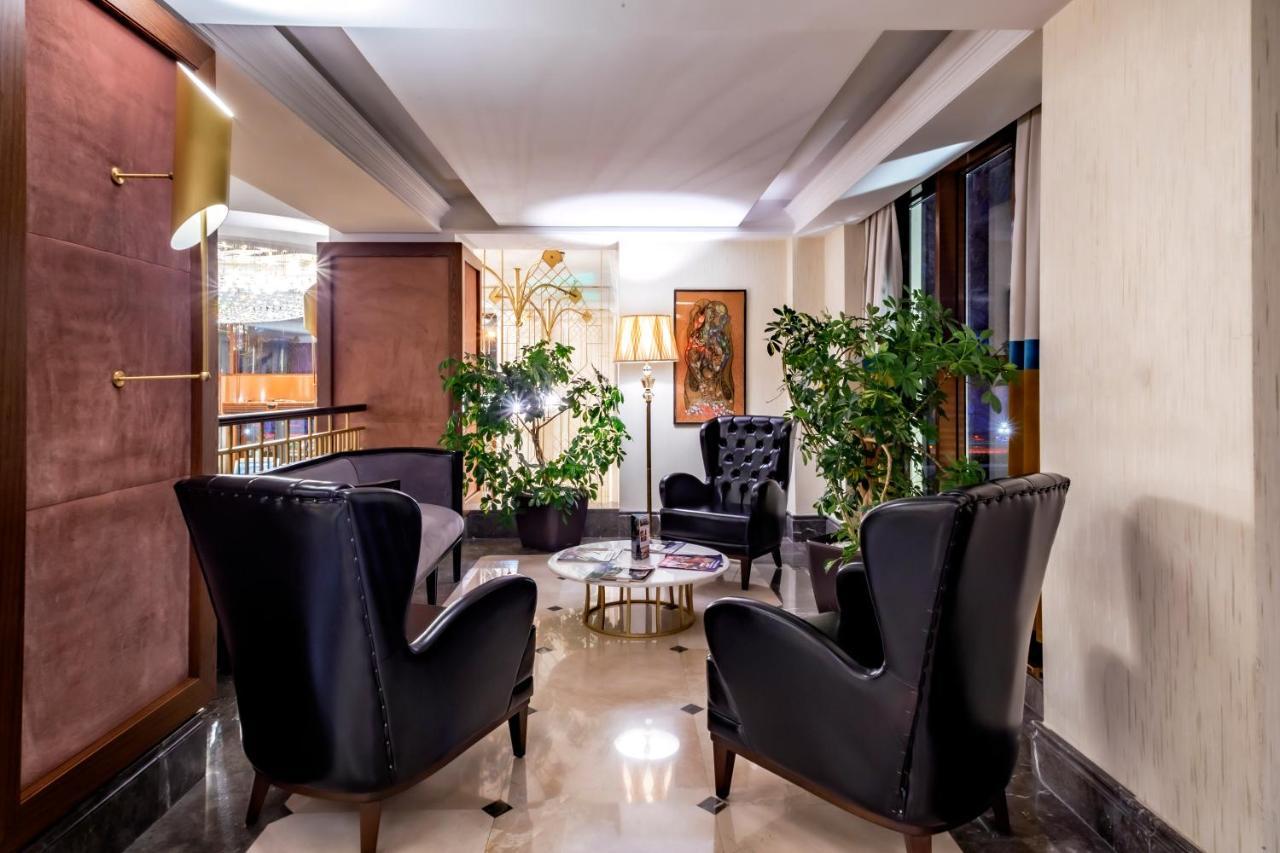 Tiflis Palace Hotel Ngoại thất bức ảnh