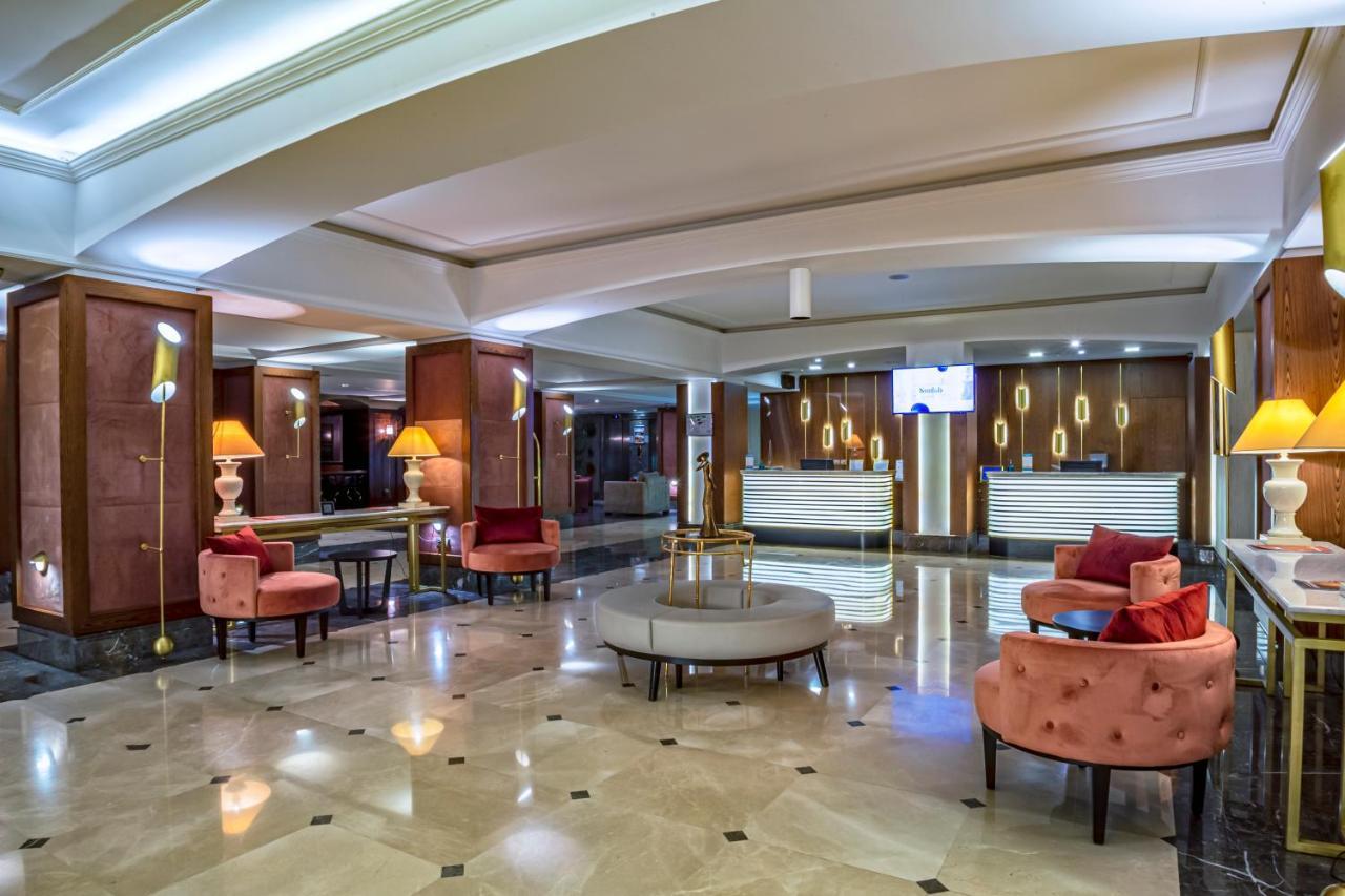 Tiflis Palace Hotel Ngoại thất bức ảnh